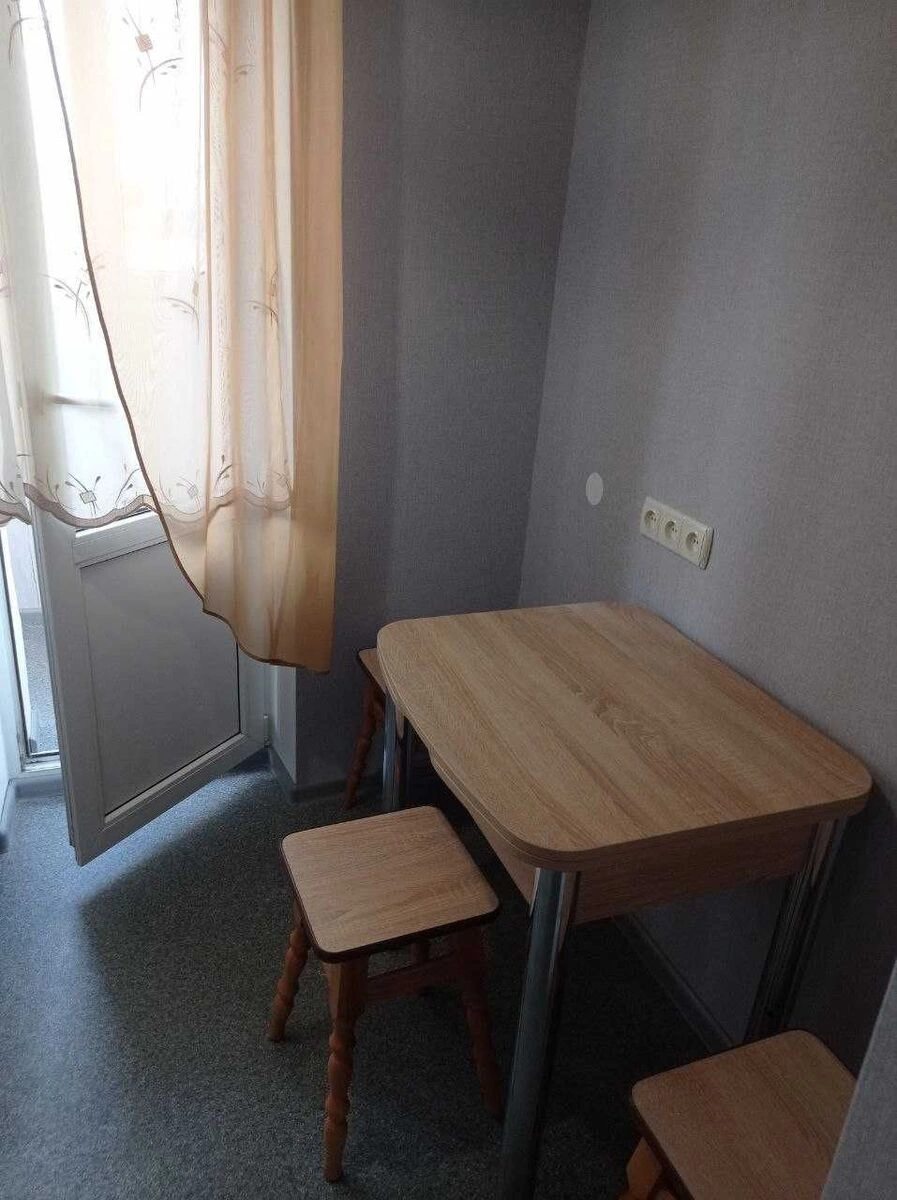 Здам квартиру 1 кімната, 25 m², 9 пов./9 поверхів. 24, Науки 24, Київ. 