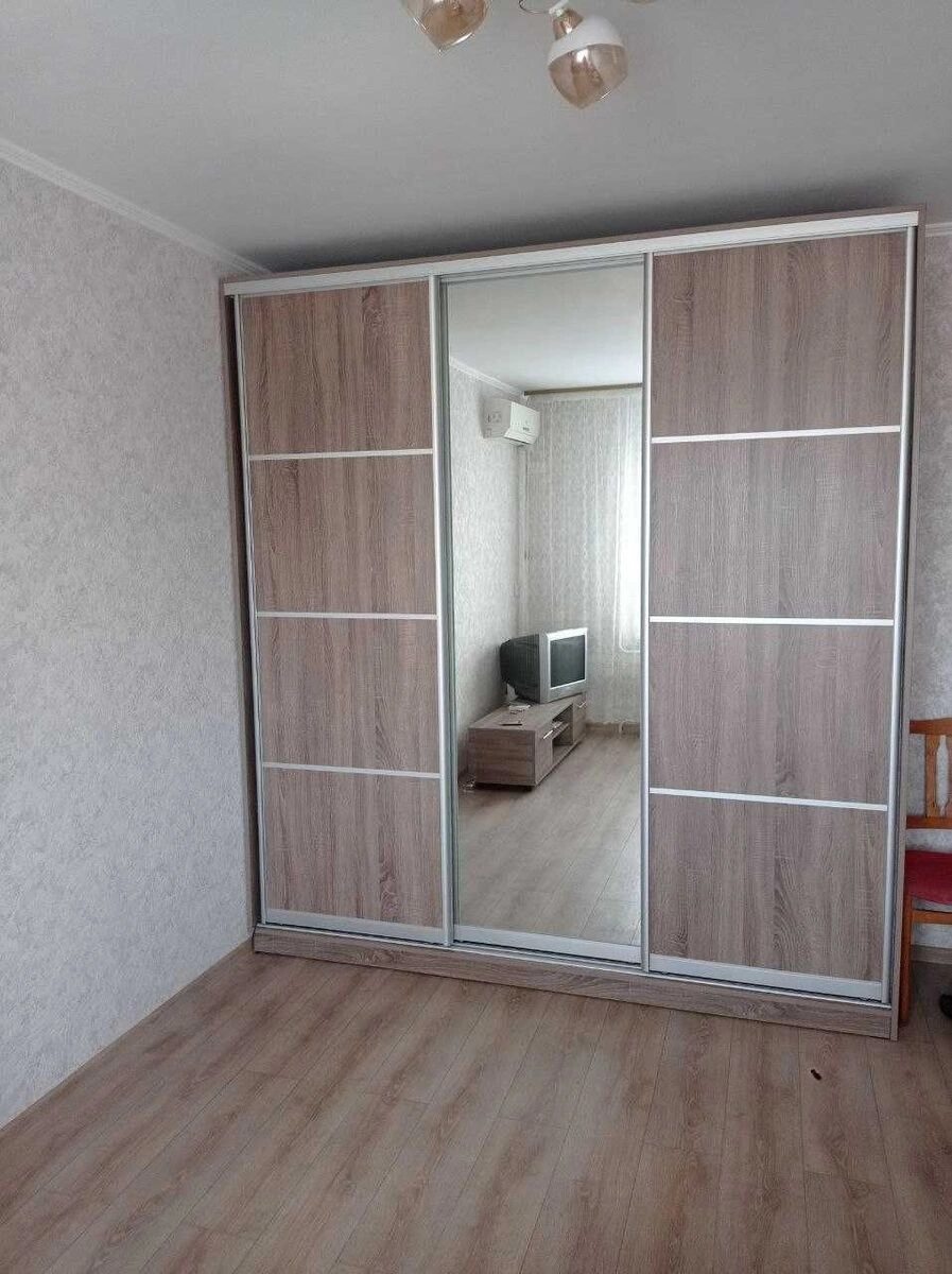 Сдам квартиру 1 комната, 25 m², 9 эт./9 этажей. 24, Науки 24, Киев. 