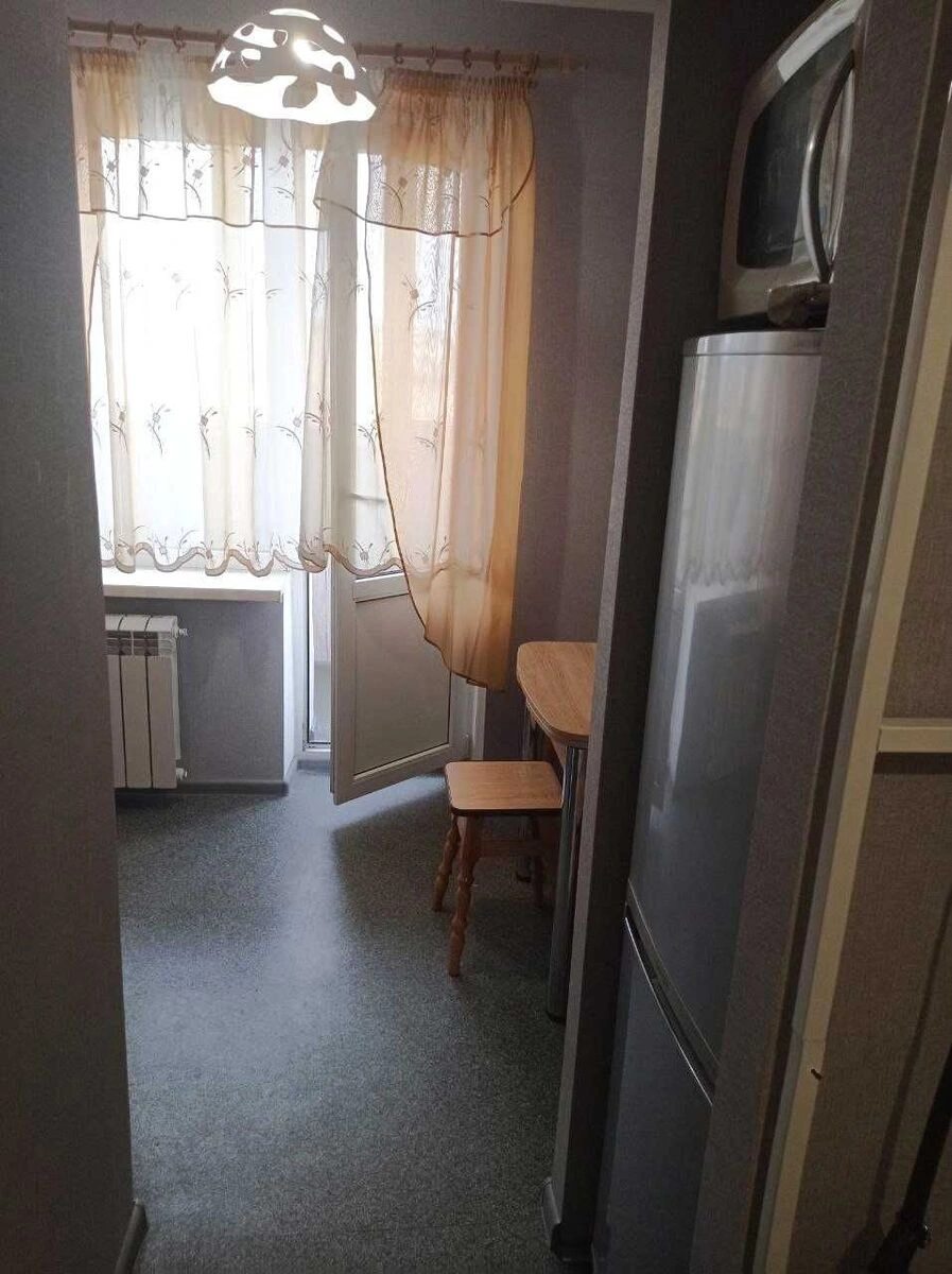 Сдам квартиру 1 комната, 25 m², 9 эт./9 этажей. 24, Науки 24, Киев. 