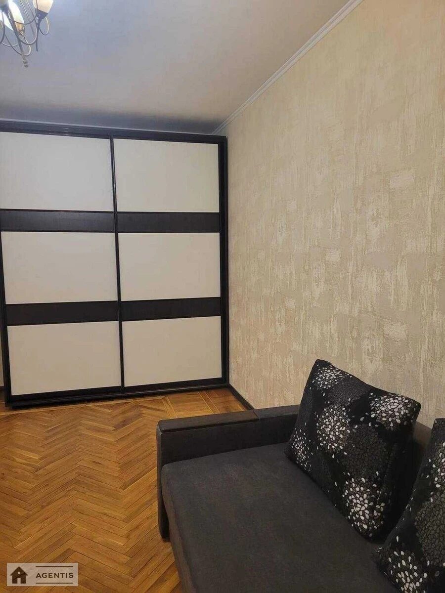 Apartment for rent 1 room, 32 m², 8th fl./24 floors. Mykhayla Dontsya vul., Kyiv. 