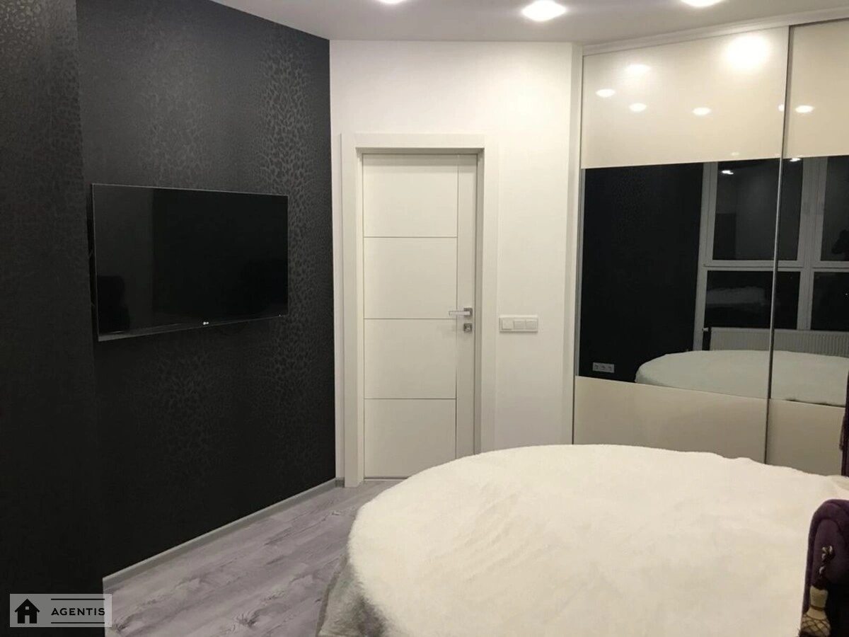 Здам квартиру 2 кімнати, 52 m², 23 пов./25 поверхів. 2, Драгоманова 2, Київ. 