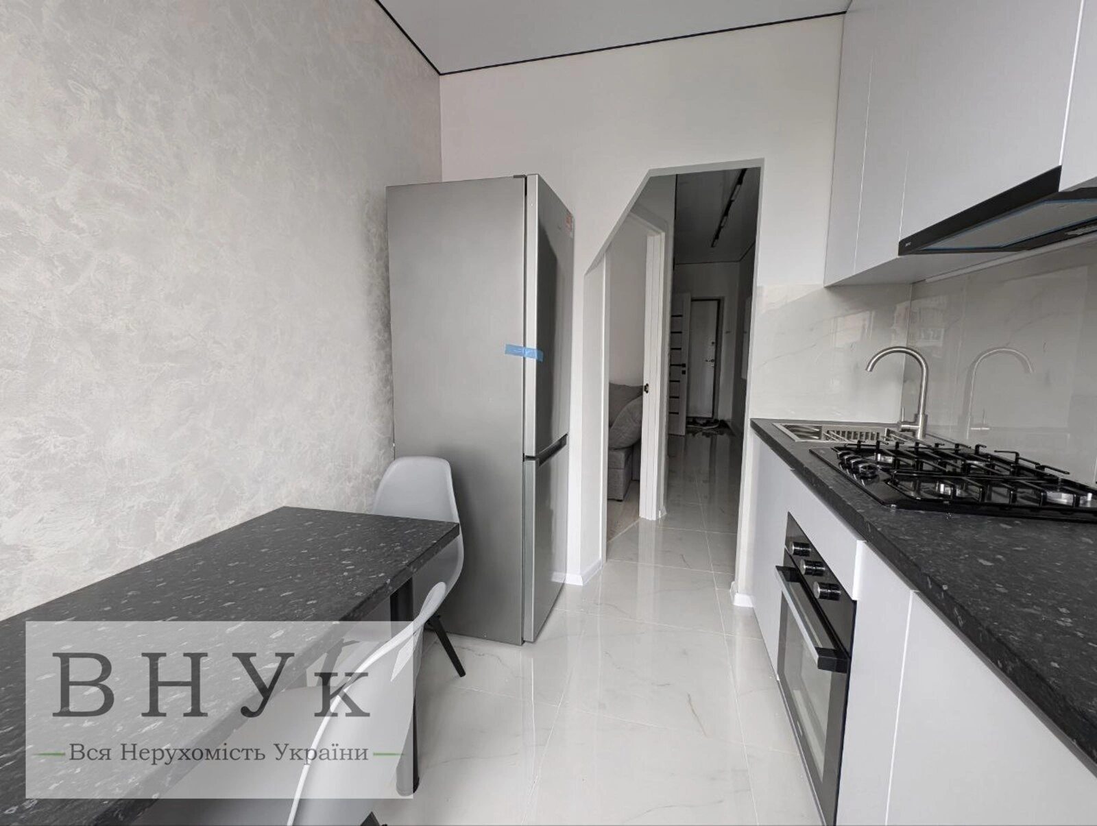 Продаж квартири 1 кімната, 35 m², 4 пов./4 поверхи. Петриківська , Тернопіль. 