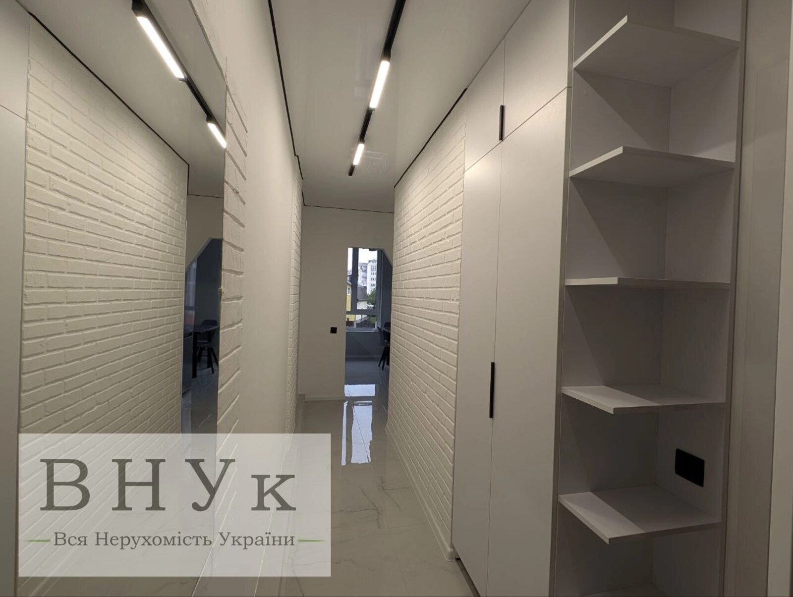 Продаж квартири 1 кімната, 35 m², 4 пов./4 поверхи. Петриківська , Тернопіль. 