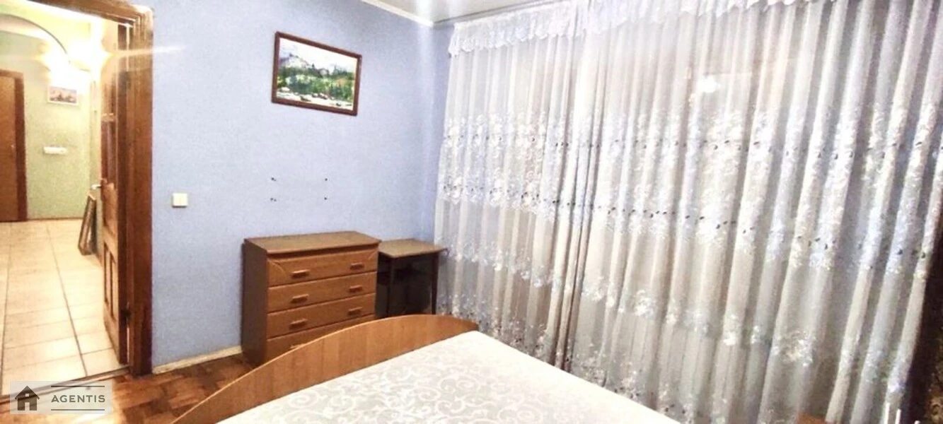 Здам квартиру 2 кімнати, 56 m², 6 пов./16 поверхів. 77, Автозаводська 77, Київ. 