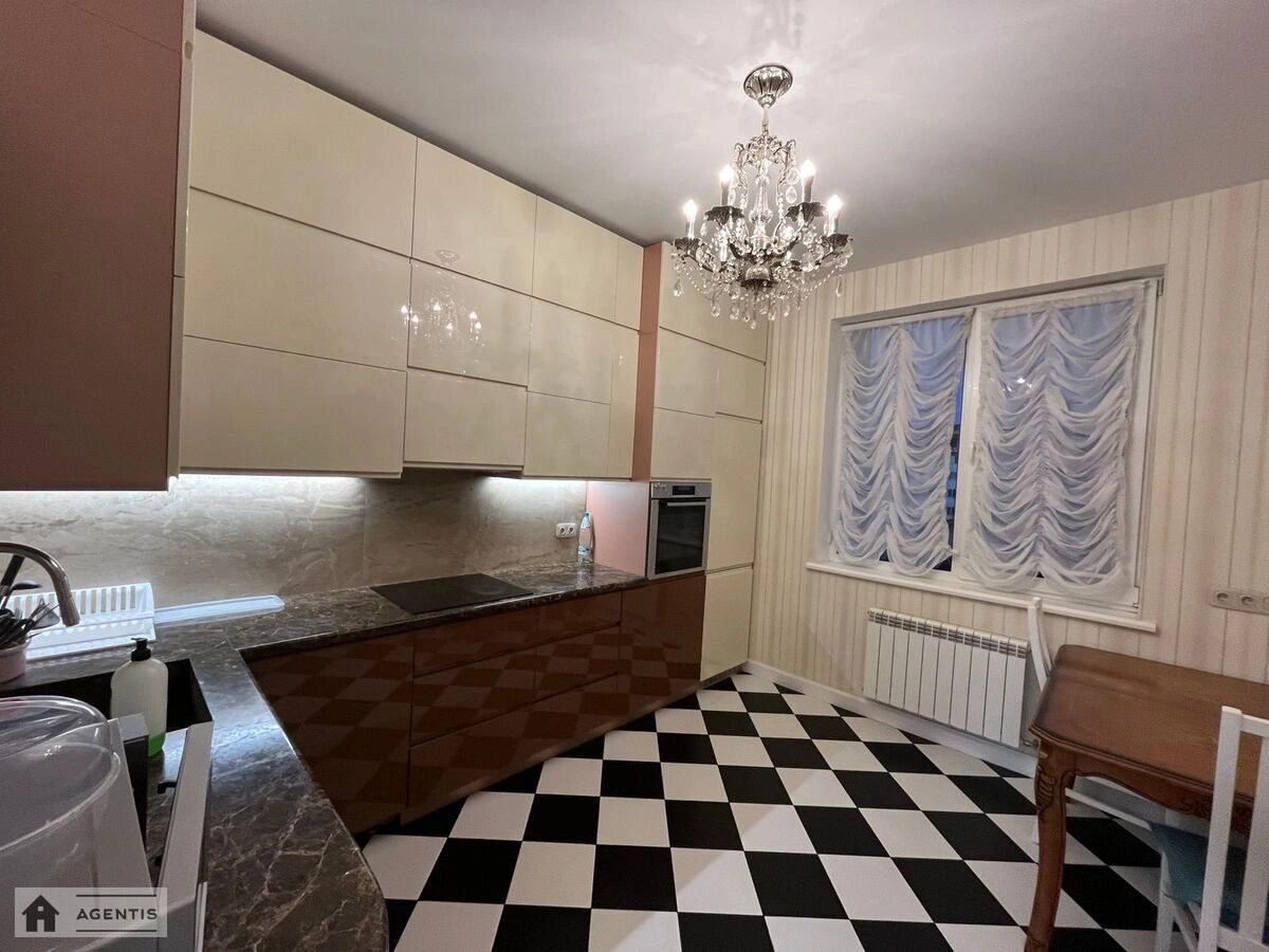 Apartment for rent 3 rooms, 978 m², 7th fl./24 floors. 2, Kyrylo-Mefodiyivska 2, Kyiv. 