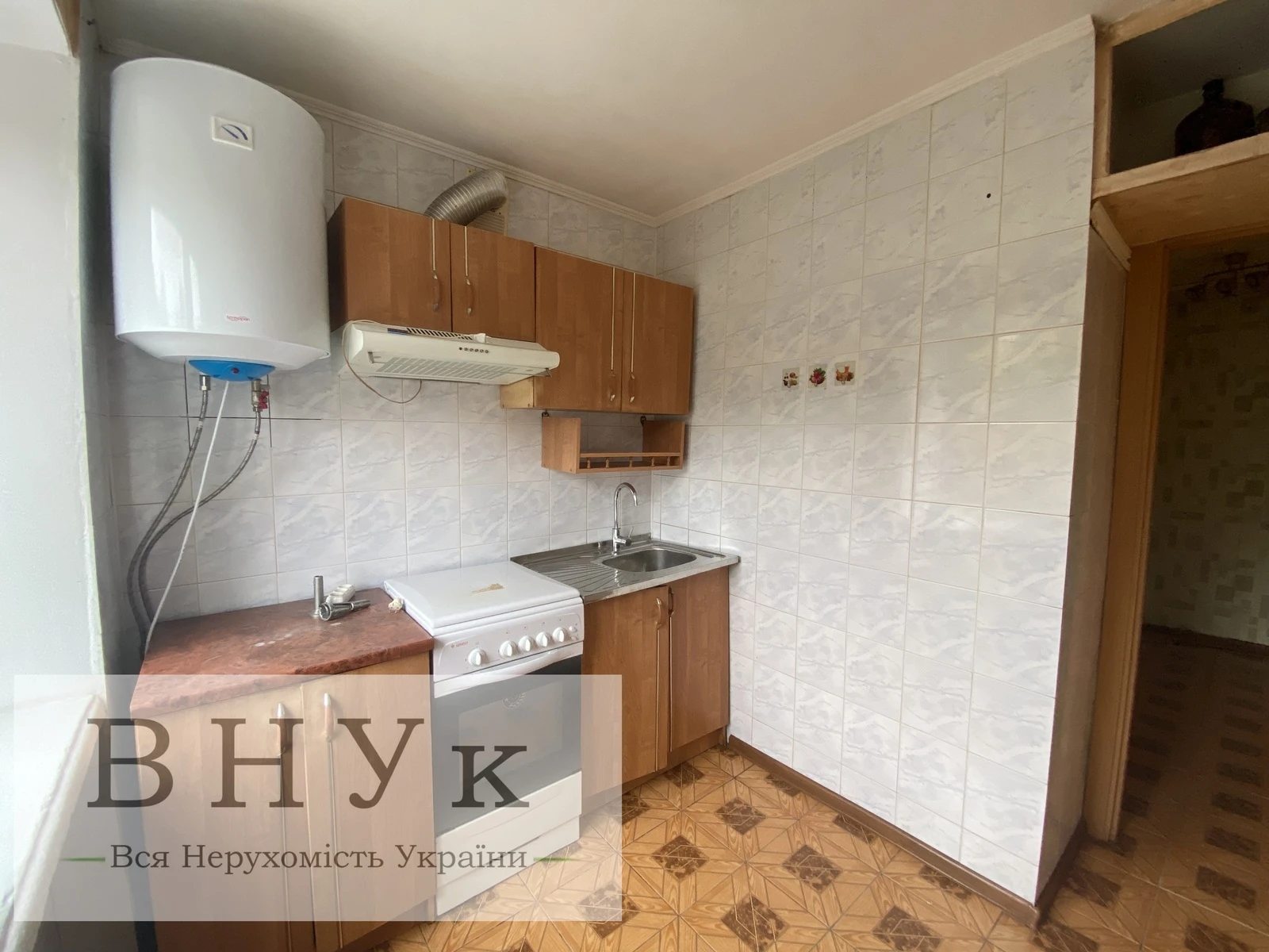 Apartments for sale 2 rooms, 443 m², 5th fl./5 floors. Slivenska vul., Ternopil. 