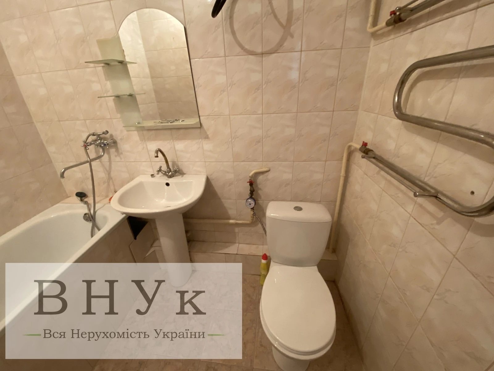 Apartments for sale 2 rooms, 443 m², 5th fl./5 floors. Slivenska vul., Ternopil. 