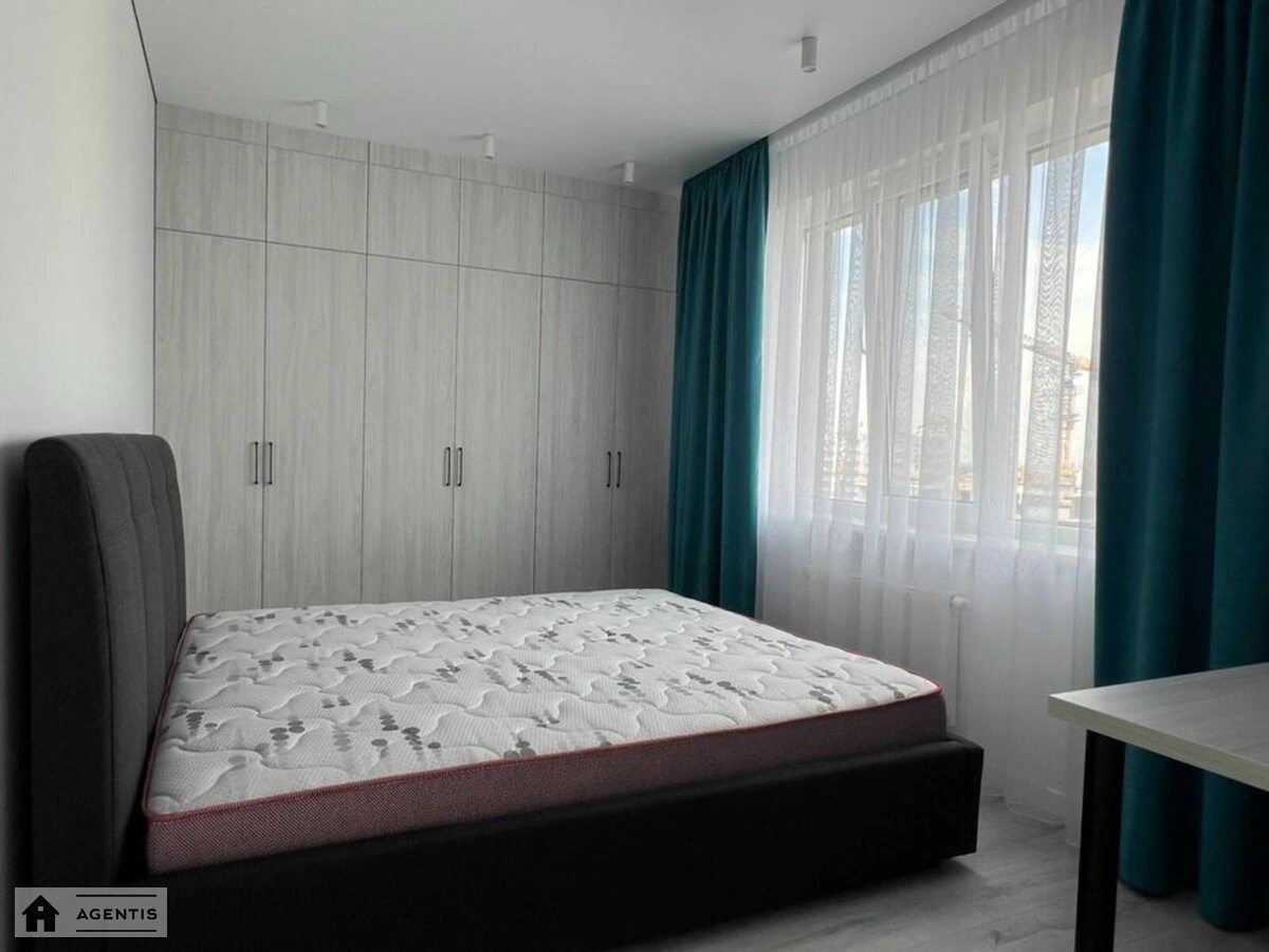 Apartment for rent 1 room, 42 m², 21st fl./26 floors. 15, Lvivska 15, Kyiv. 