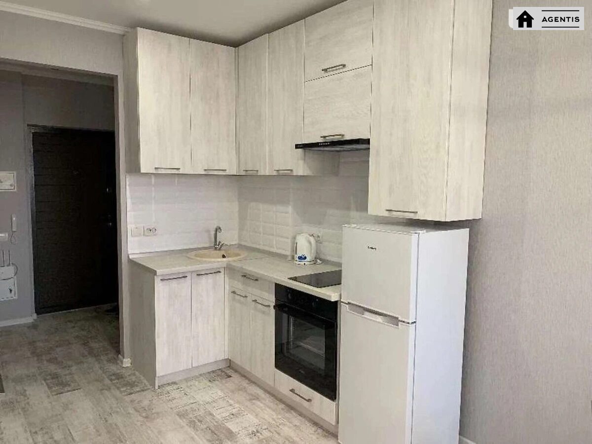 Здам квартиру 1 кімната, 32 m², 4 пов./14 поверхів. 17, Соборності просп. (Воззєднання), Київ. 