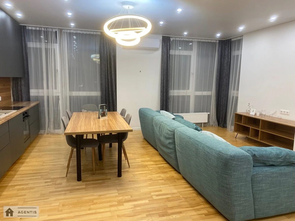 Здам квартиру 3 кімнати, 80 m², 7 пов./25 поверхів. Предславинська, Київ. 