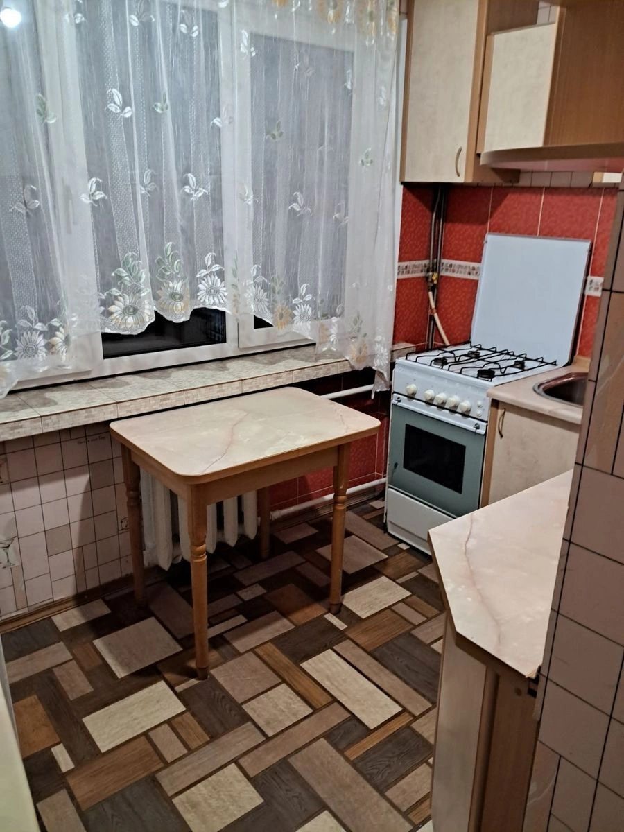 Здам квартиру 2 кімнати, 46 m², 5 пов./5 поверхів. 68, Данила Щербаківського вул. (Щербакова), Київ. 