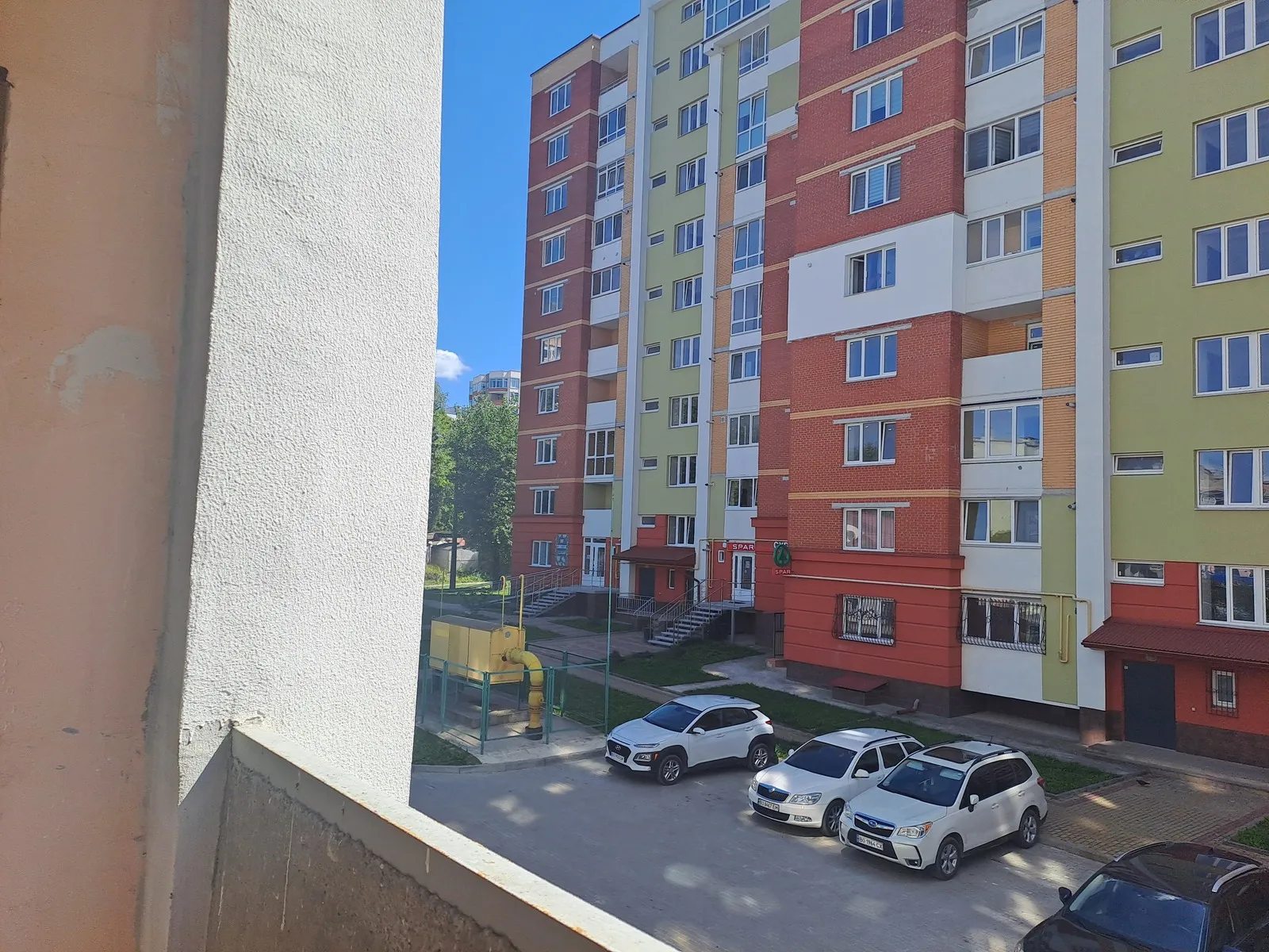 Продаж квартири 3 кімнати, 775 m², 5 пов./10 поверхів. Тролейбусна вул., Тернопіль. 