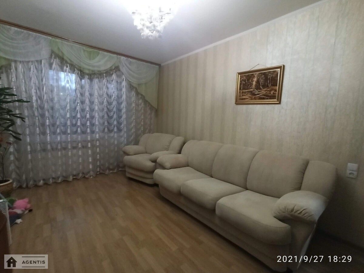 Здам квартиру 3 кімнати, 74 m², 2 пов./16 поверхів. 18, Ревуцького 18, Київ. 