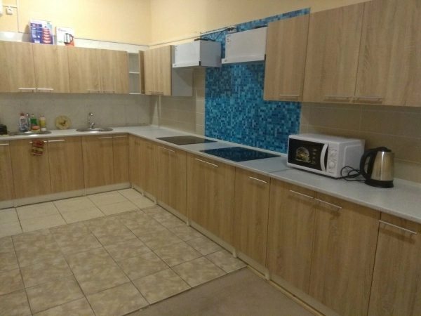 Apartment for rent. 10 rooms, 30 m², 2nd floor/3 floors. 90, Volodymyrska 90, Kyiv. 