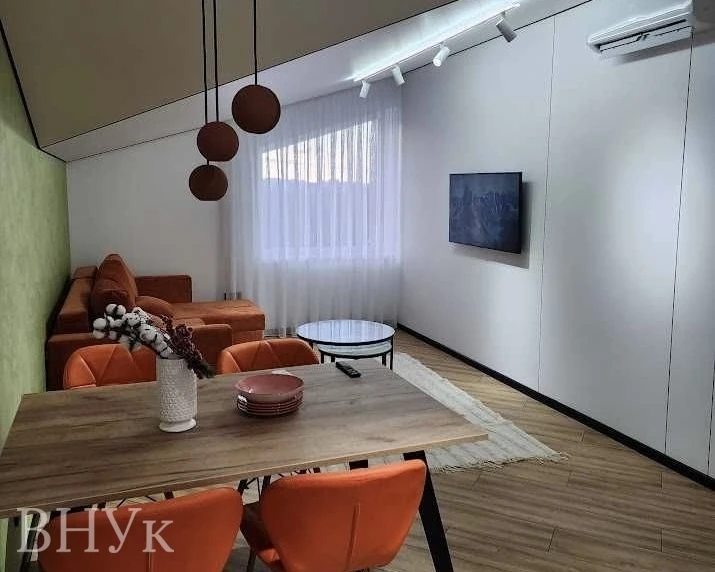 Продаж квартири 1 кімната, 47 m², 6 пов./6 поверхів. Лисенка М. вул., Тернопіль. 