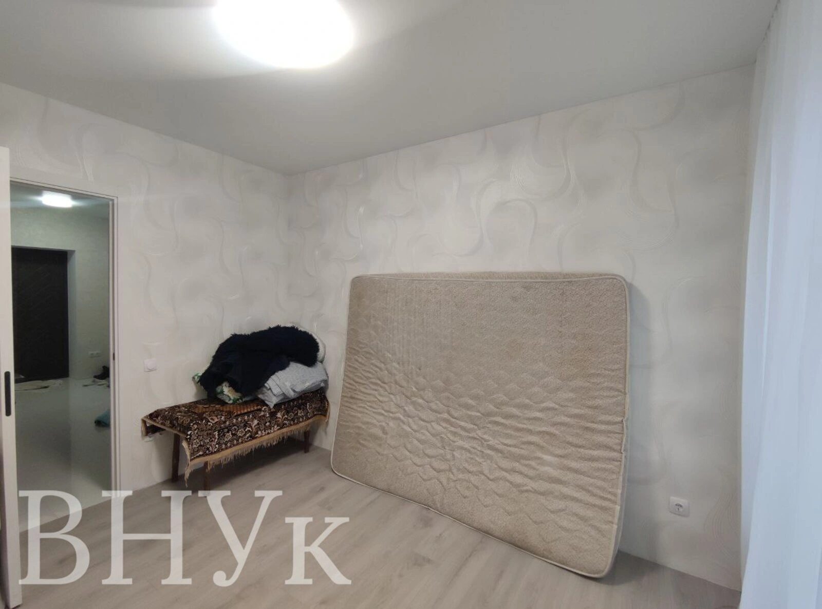 Продаж квартири 2 кімнати, 56 m², 2 пов./5 поверхів. Поліська , Тернопіль. 