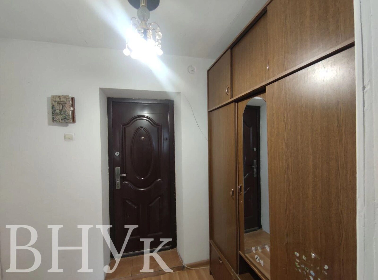 Продаж квартири 1 кімната, 36 m², 8 пов./9 поверхів. Петлюри С. б-р, Тернопіль. 