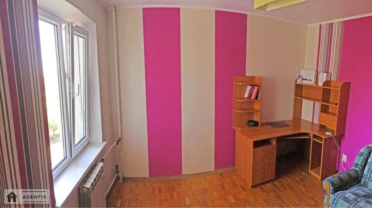 Apartment for rent 3 rooms, 86 m², 9th fl./16 floors. 17, Sevastopolska 17, Kyiv. 