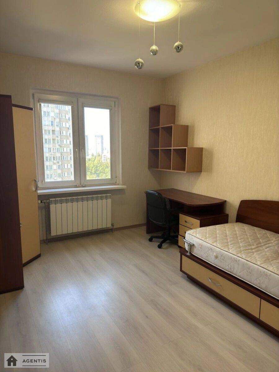 Apartment for rent 3 rooms, 95 m², 12th fl./22 floors. 19, Urlivska 19, Kyiv. 