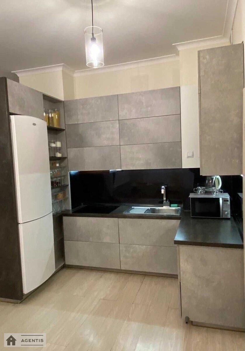 Сдам квартиру 1 комната, 60 m², 23 эт./24 этажа. Миколи Міхновського бульв. (Дружби Народів), Киев. 