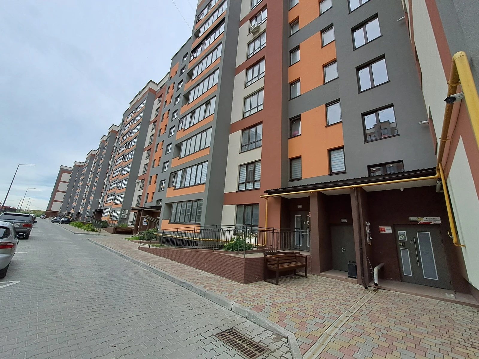 Продаж квартири 2 кімнати, 59 m², 5 пов./10 поверхів. 9, Підволочиське шосе вул., Тернопіль. 