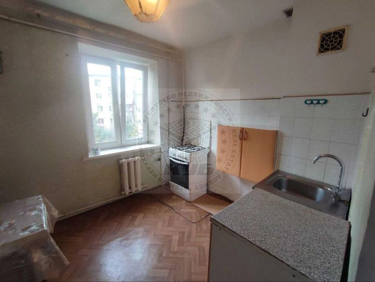 Продаж квартири 1 кімната, 32 m², 4 пов./9 поверхів. 6, Віктора Ярмоли вул., Київ. 