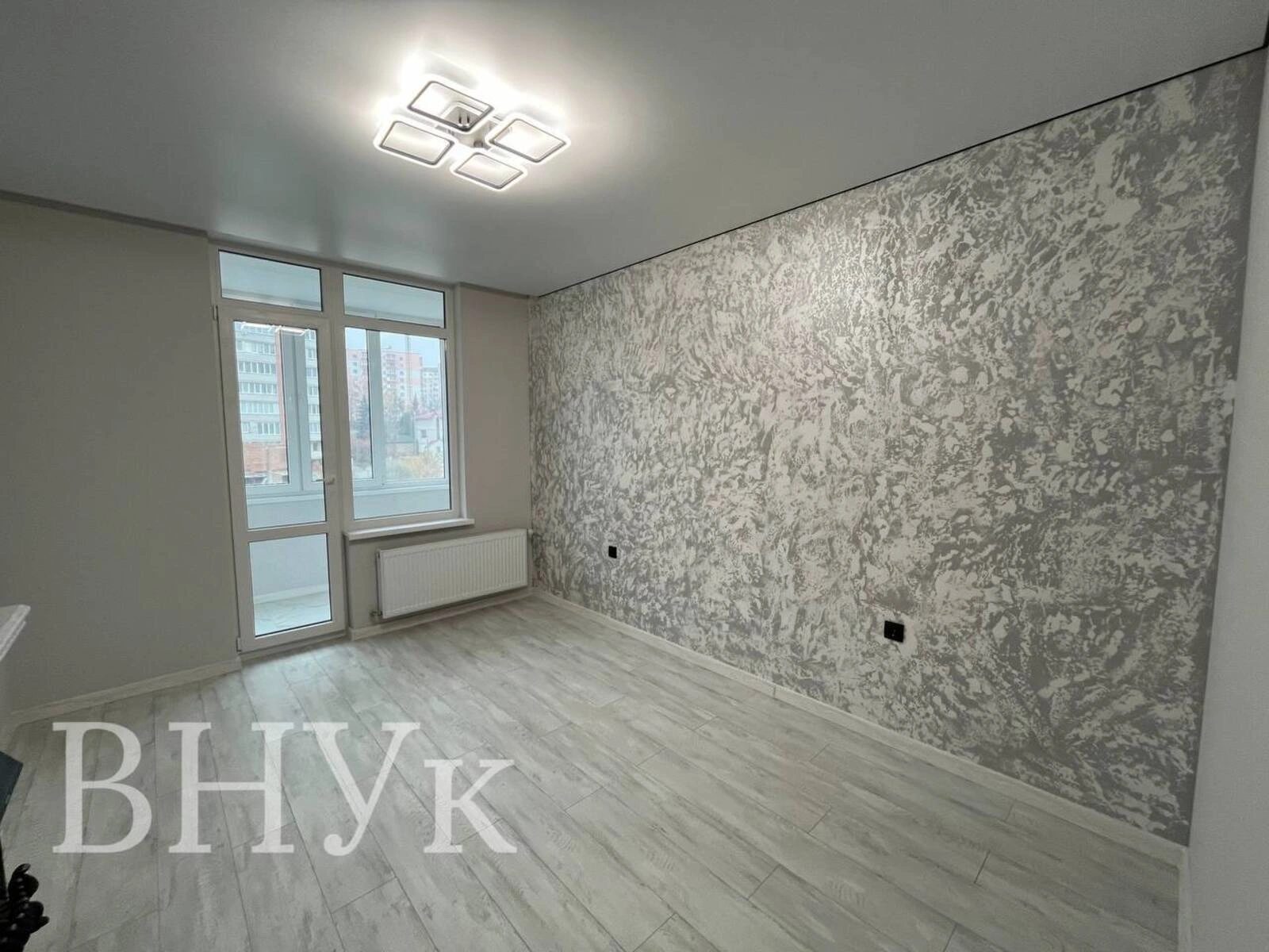 Продаж квартири 2 кімнати, 58 m², 2 пов./11 поверхів. Київська вул., Тернопіль. 