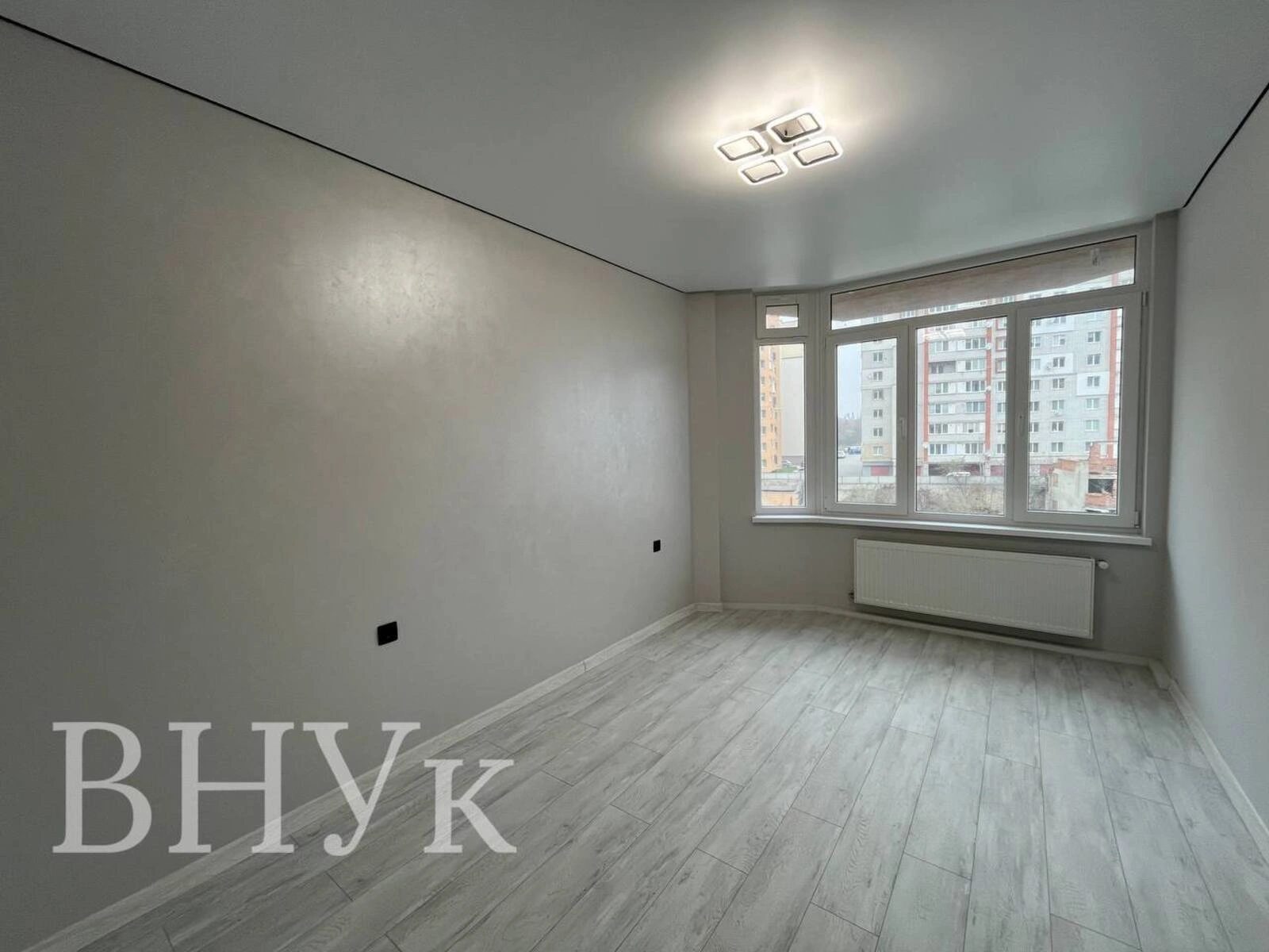 Продаж квартири 2 кімнати, 58 m², 2 пов./11 поверхів. Київська вул., Тернопіль. 