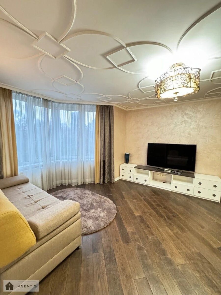 Apartment for rent 3 rooms, 90 m², 6th fl./26 floors. 41, Verhovynna 41, Kyiv. 