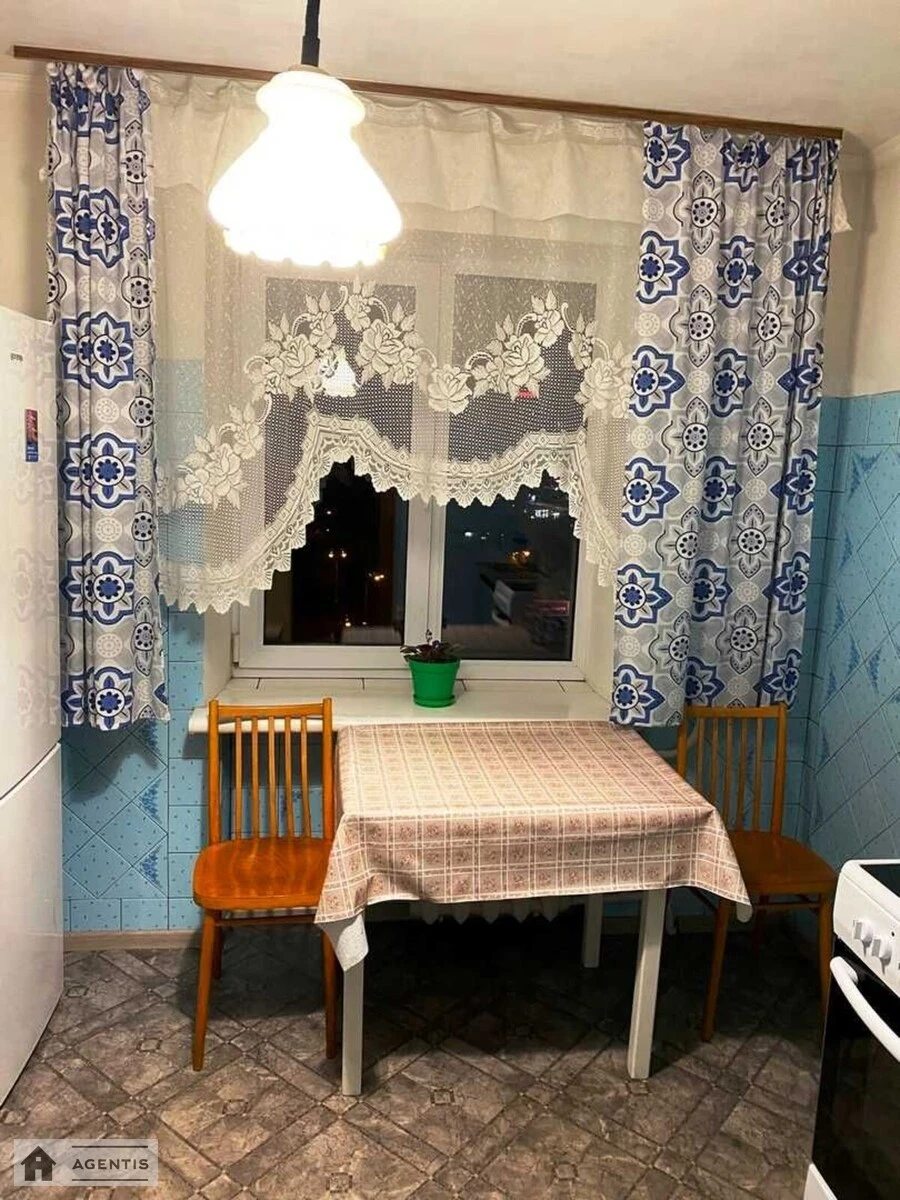 Здам квартиру 2 кімнати, 56 m², 11 пов./16 поверхів. 144, Берестейський просп. (Перемоги), Київ. 