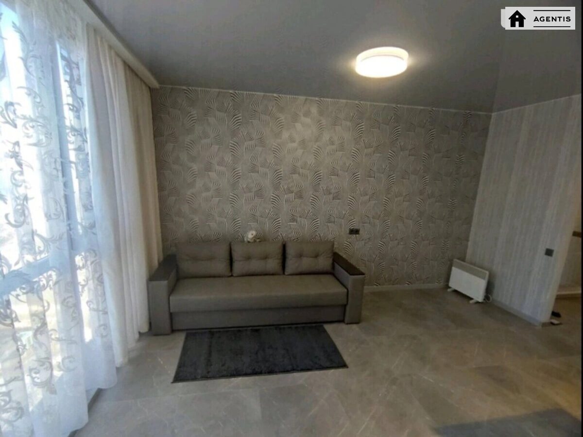 Apartment for rent 1 room, 28 m², 6th fl./11 floors. 127, Kamyanska vul. Dniprodzerzhynska, Kyiv. 