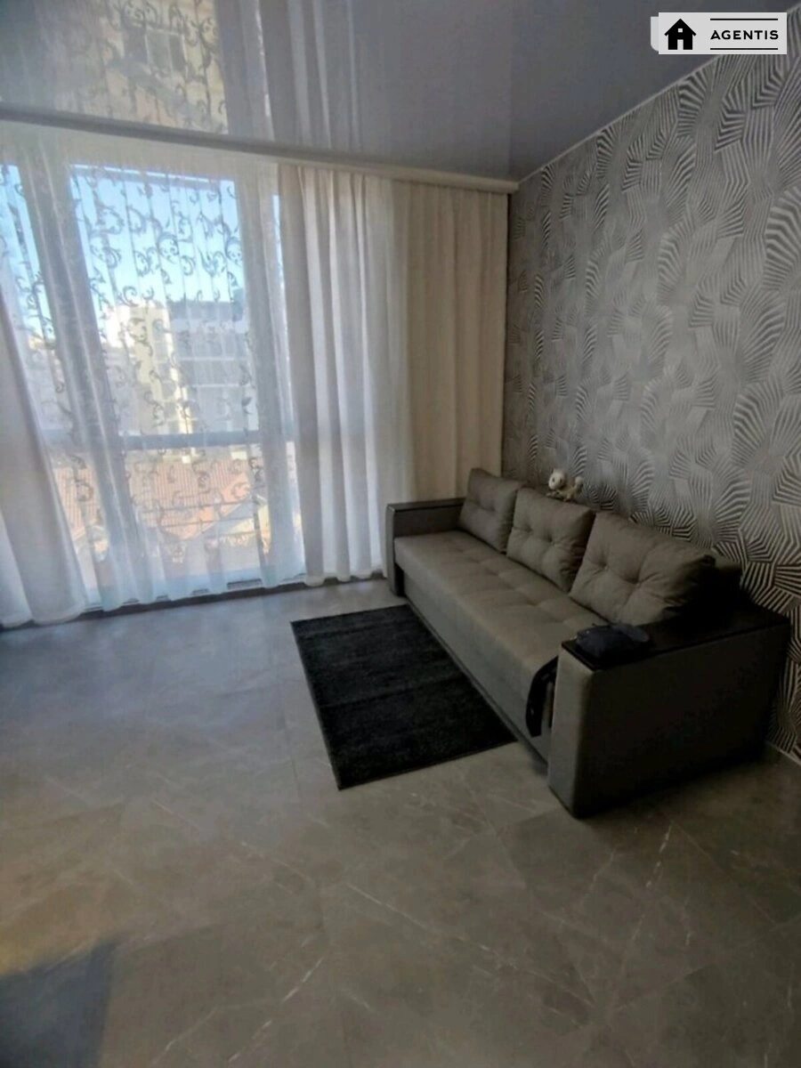 Apartment for rent 1 room, 28 m², 6th fl./11 floors. 127, Kamyanska vul. Dniprodzerzhynska, Kyiv. 