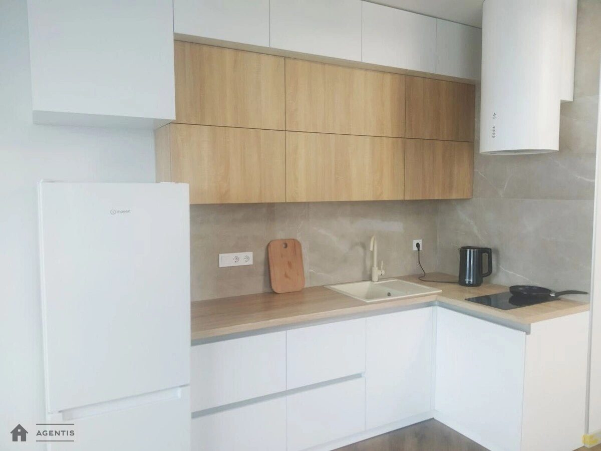 Здам квартиру 1 кімната, 40 m², 20 пов./24 поверхи. Глибочицька, Київ. 