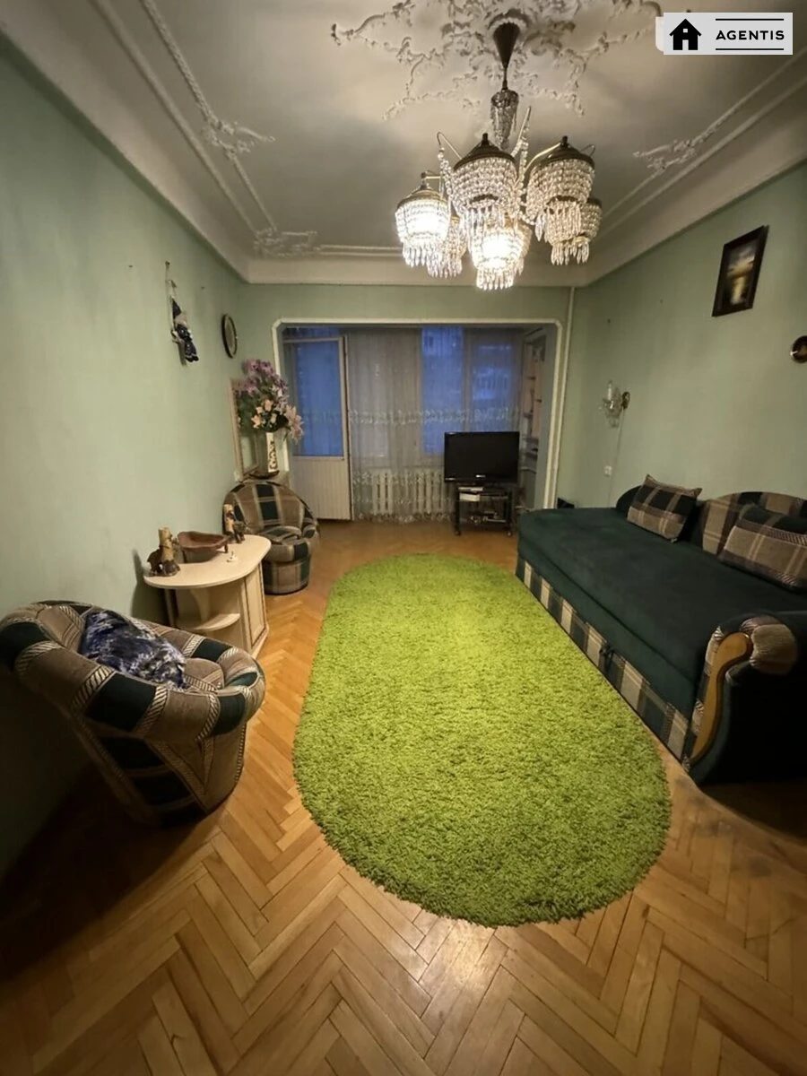 Сдам квартиру 2 комнаты, 52 m², 4 эт./9 этажей. Энтузиастов, Киев. 