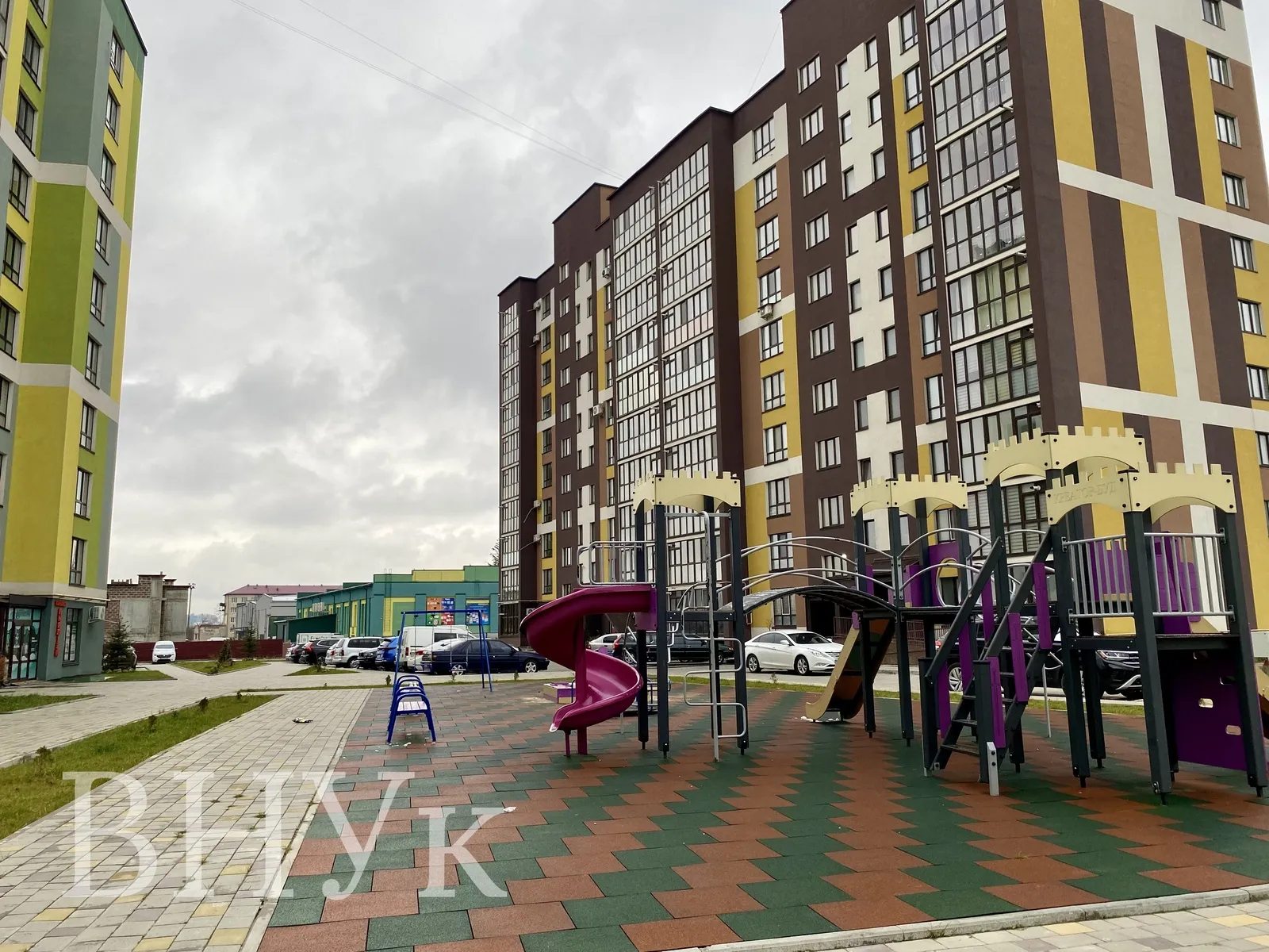 Продаж квартири 1 кімната, 45 m², 7 пов./9 поверхів. Микулинецька вул., Тернопіль. 