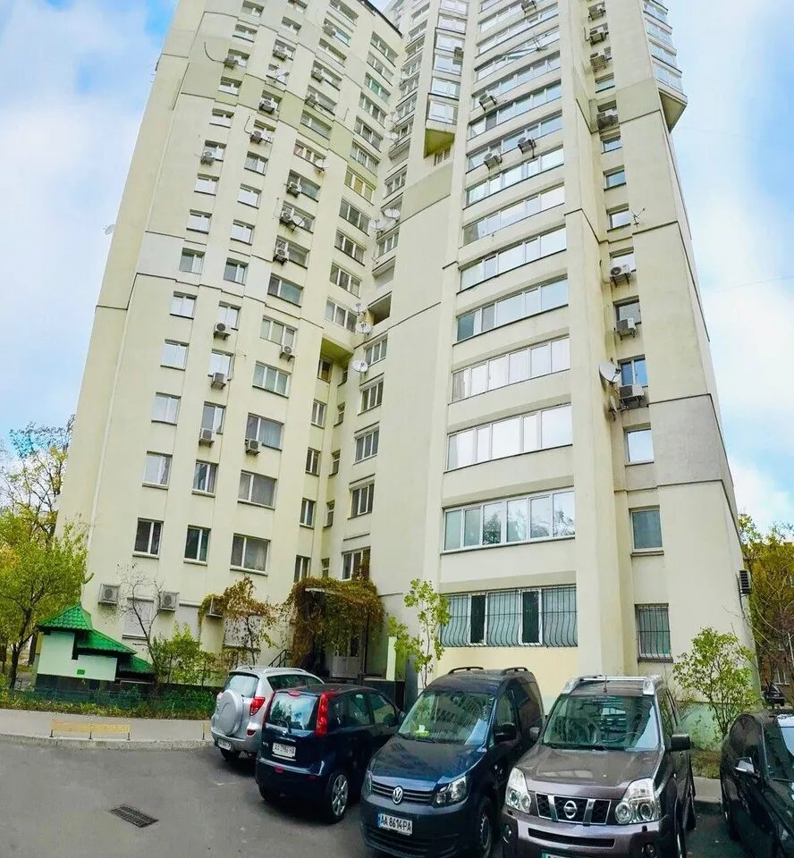 Здам квартиру 2 кімнати, 68 m², 3 пов./20 поверхів. 105, Берестейський просп. (Перемоги), Київ. 