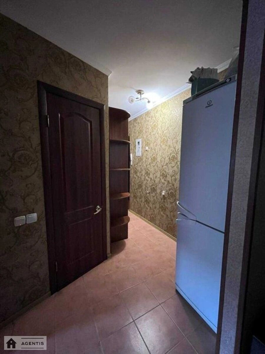 Здам квартиру 1 кімната, 34 m², 4 пов./5 поверхів. 6, Джохара Дудаєва вул. (Іскрівська), Київ. 