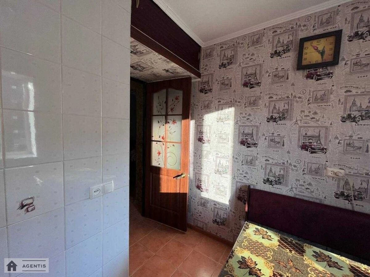 Здам квартиру 1 кімната, 34 m², 4 пов./5 поверхів. 6, Джохара Дудаєва вул. (Іскрівська), Київ. 