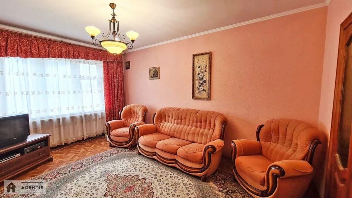 Здам квартиру 3 кімнати, 70 m², 9 пов./9 поверхів. 21, Празька 21, Київ. 