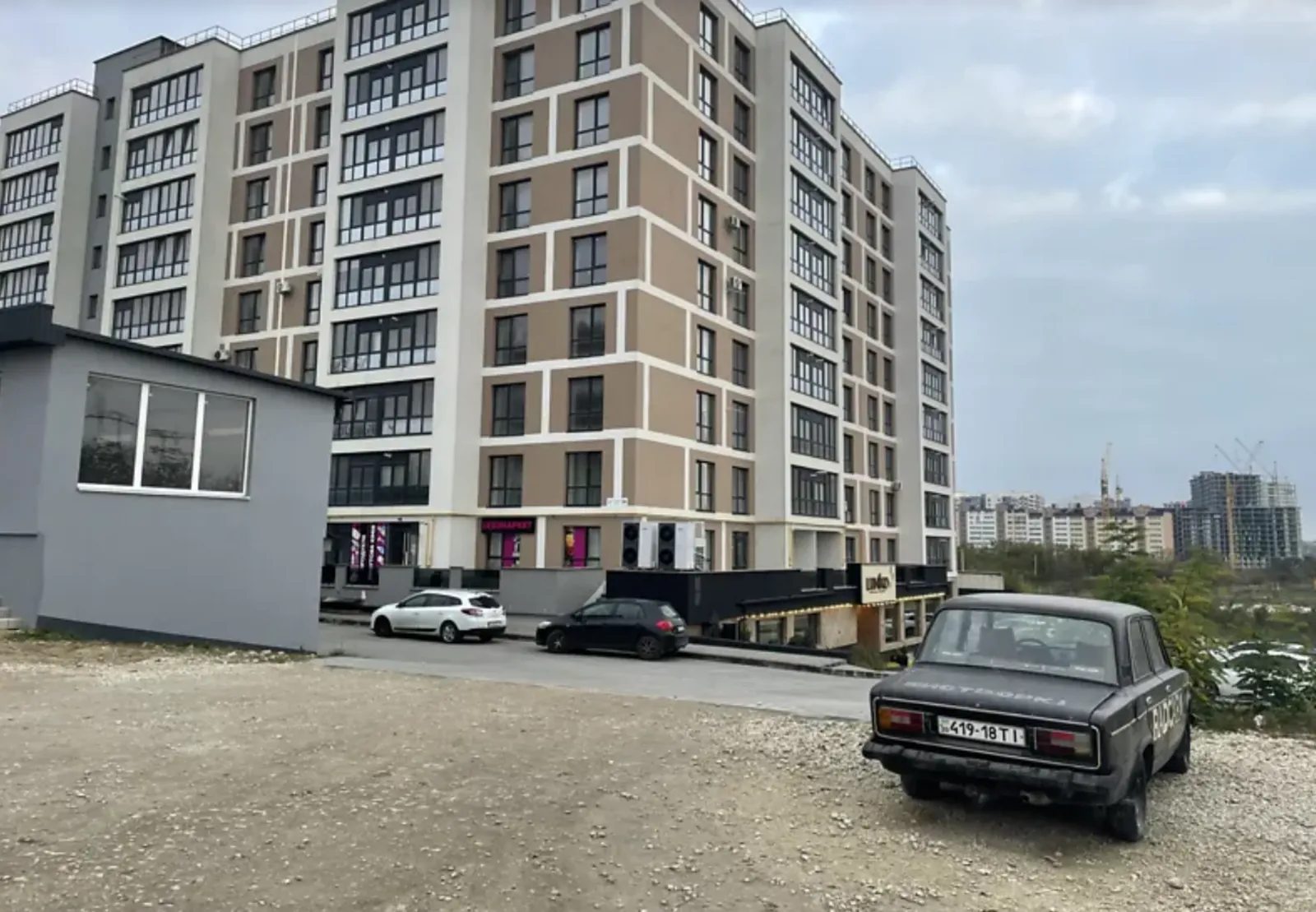 Продам нерухомість під комерцію 40 m², 1 пов./9 поверхів. Бам, Тернопіль. 