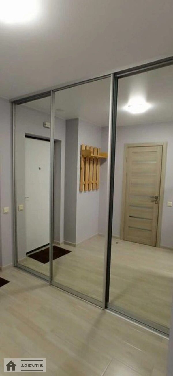 Здам квартиру 1 кімната, 39 m², 10 пов./25 поверхів. Приміська , Новоселки. 