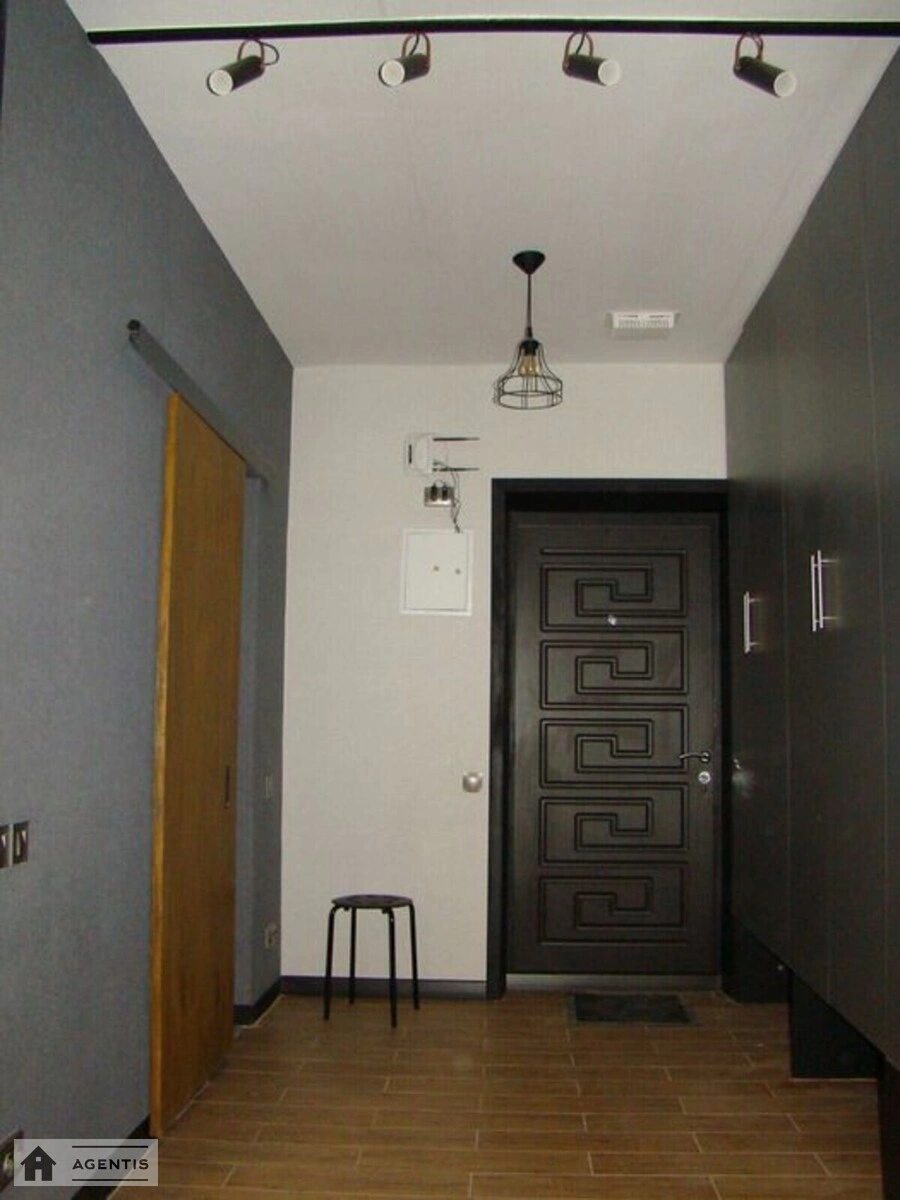 Apartment for rent 1 room, 42 m², 8th fl./24 floors. 4, Mykoly Hulaka vul., Kyiv. 