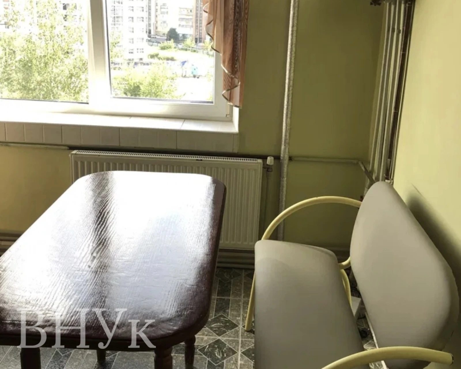 Продаж квартири 2 кімнати, 49 m², 6 пов./9 поверхів. Злуки пр., Тернопіль. 