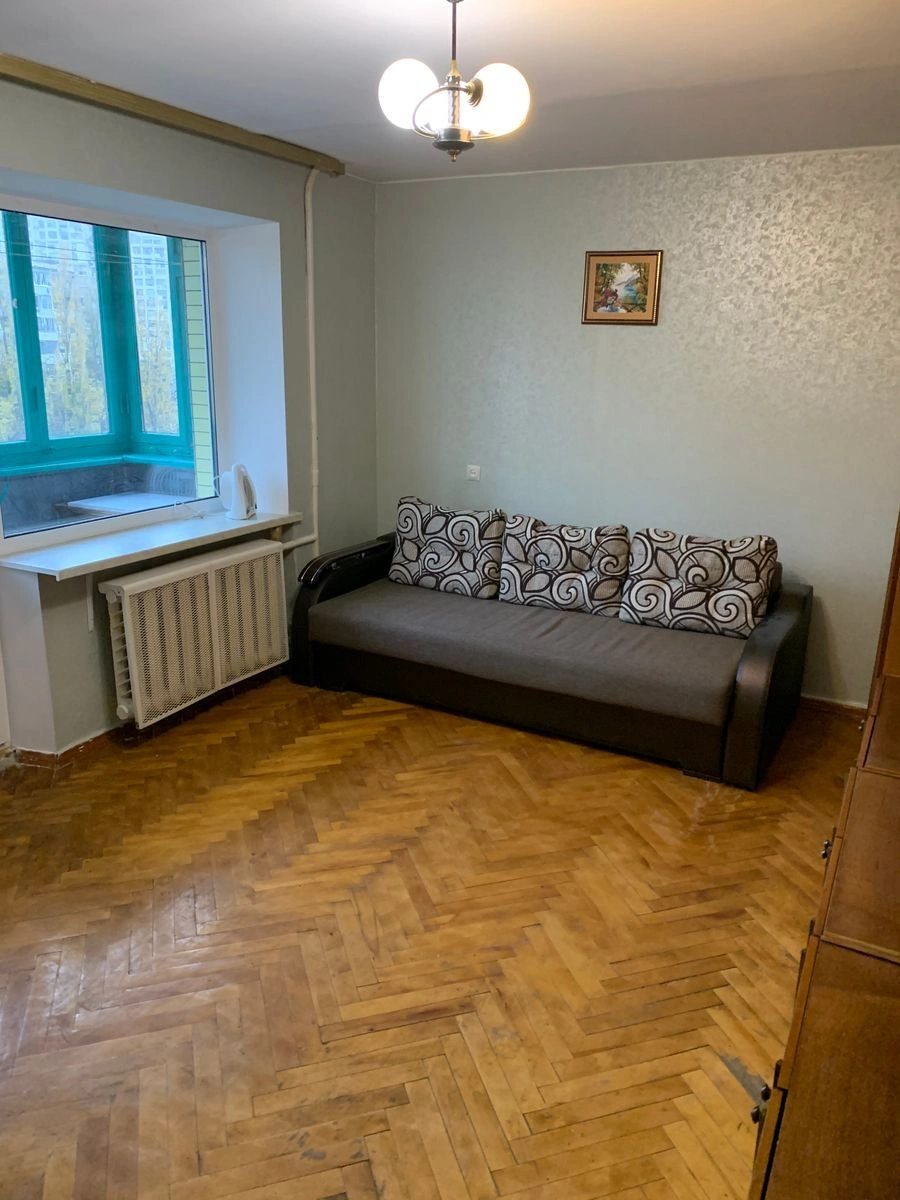 Здам квартиру 2 кімнати, 45 m², 6 пов./9 поверхів. 47, Дегтярівська 47, Київ. 