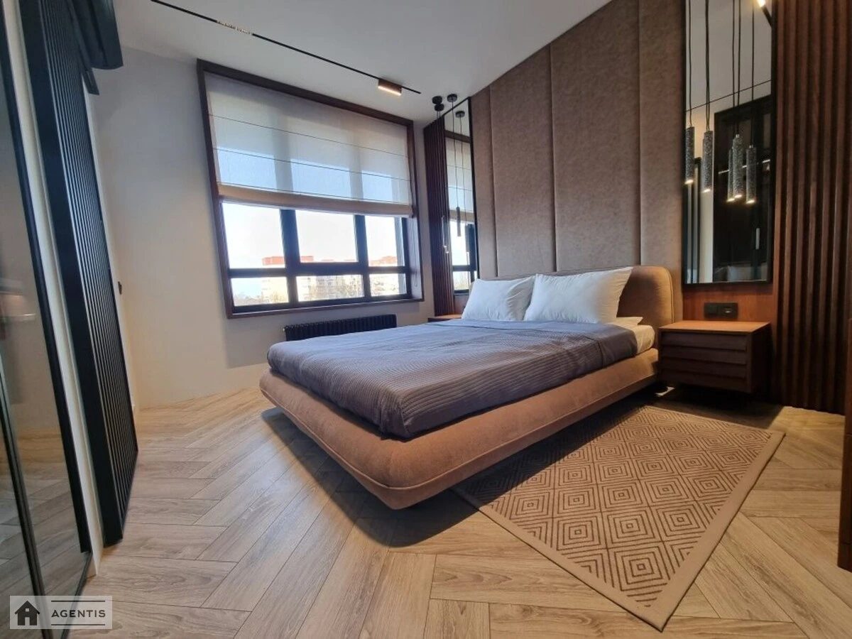 Сдам квартиру 2 комнаты, 46 m², 6 эт./9 этажей. 2, Салютная 2, Киев. 