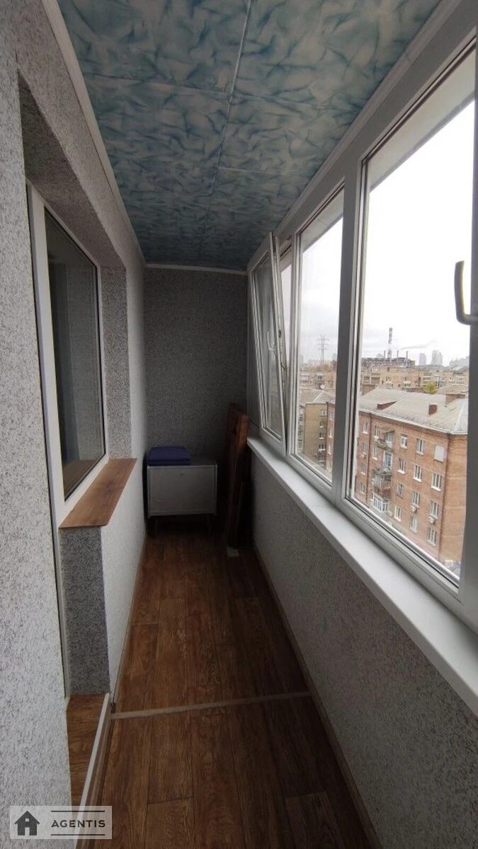 Здам квартиру 1 кімната, 34 m², 9 пов./9 поверхів. Шевченківський район, Київ. 