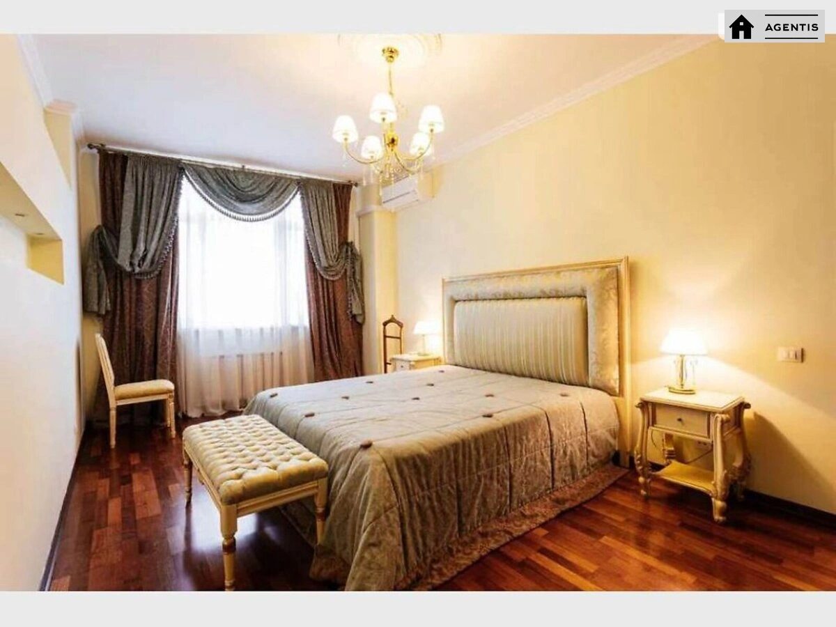 Apartment for rent 3 rooms, 80 m², 5th fl./18 floors. 14, Onore de Balzaka vul., Kyiv. 