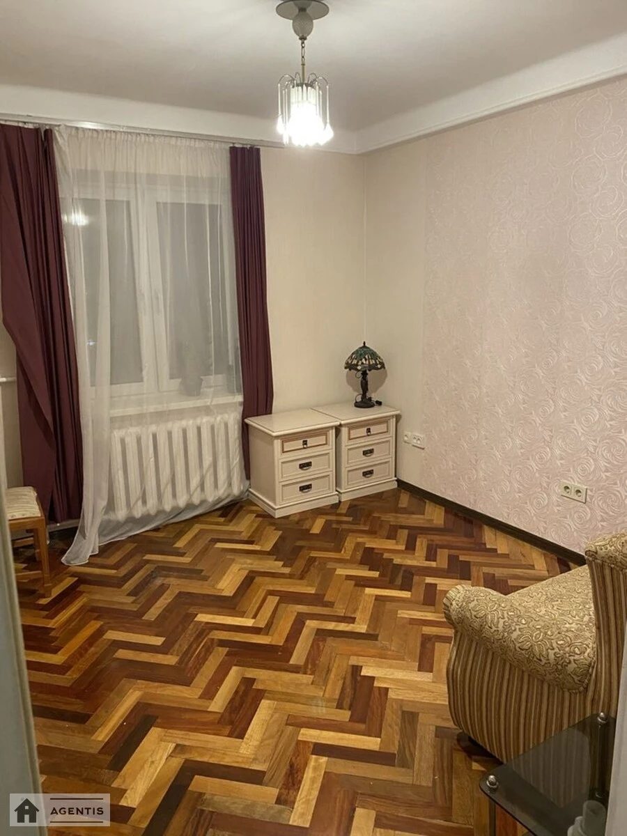 Сдам квартиру 2 комнаты, 50 m², 9 эт./9 этажей. Днепровский район, Киев. 