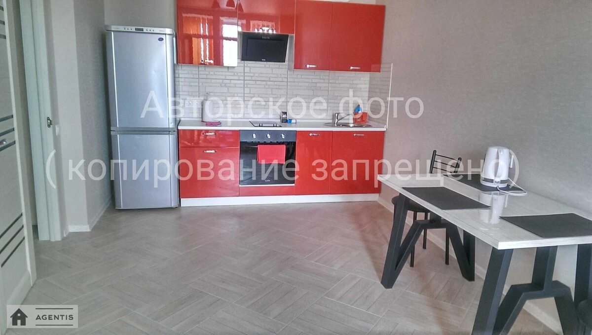 Сдам квартиру 1 комната, 41 m², 23 эт./25 этажей. 10, Драгоманова 10, Киев. 