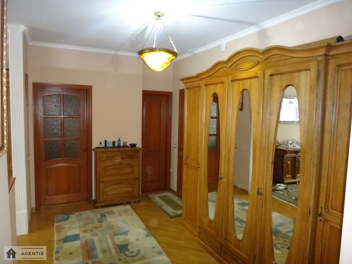 Apartment for rent 2 rooms, 72 m², 7th fl./18 floors. 14, Mykoly Bazhana prosp., Kyiv. 